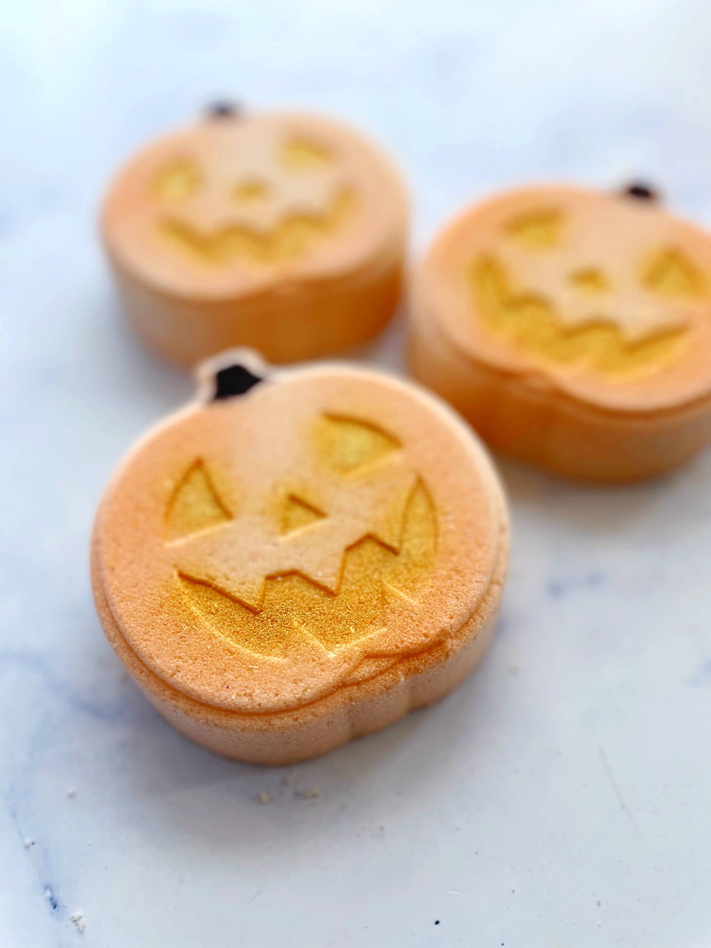 Jack-O-Lantern Bath Bomb