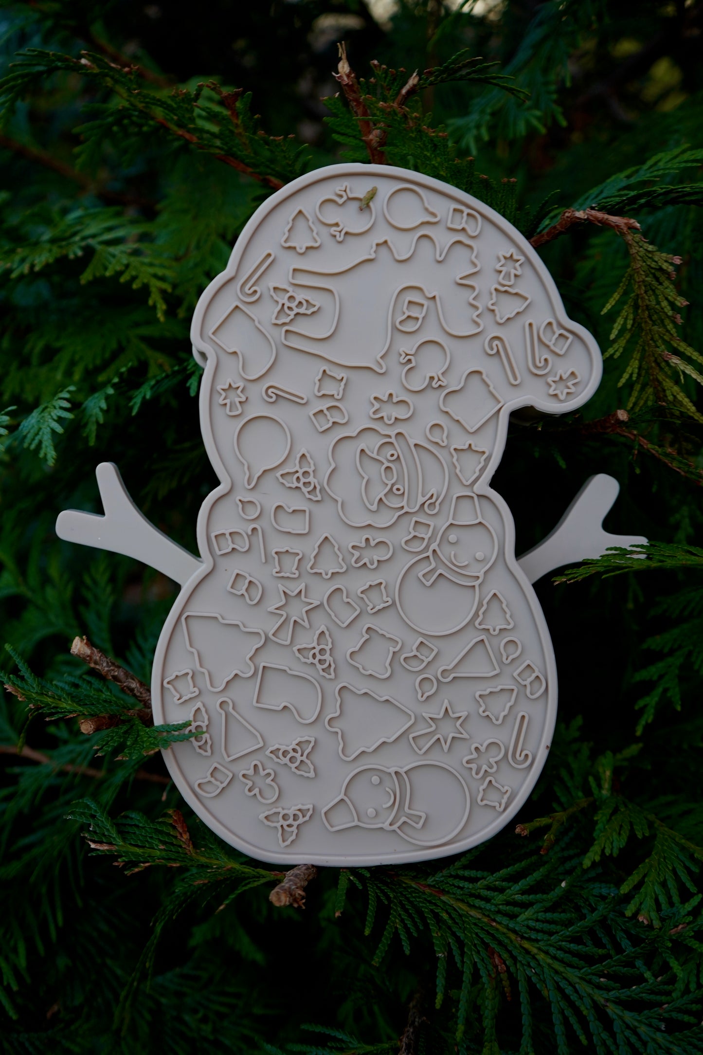 Snowman Slow Feeder