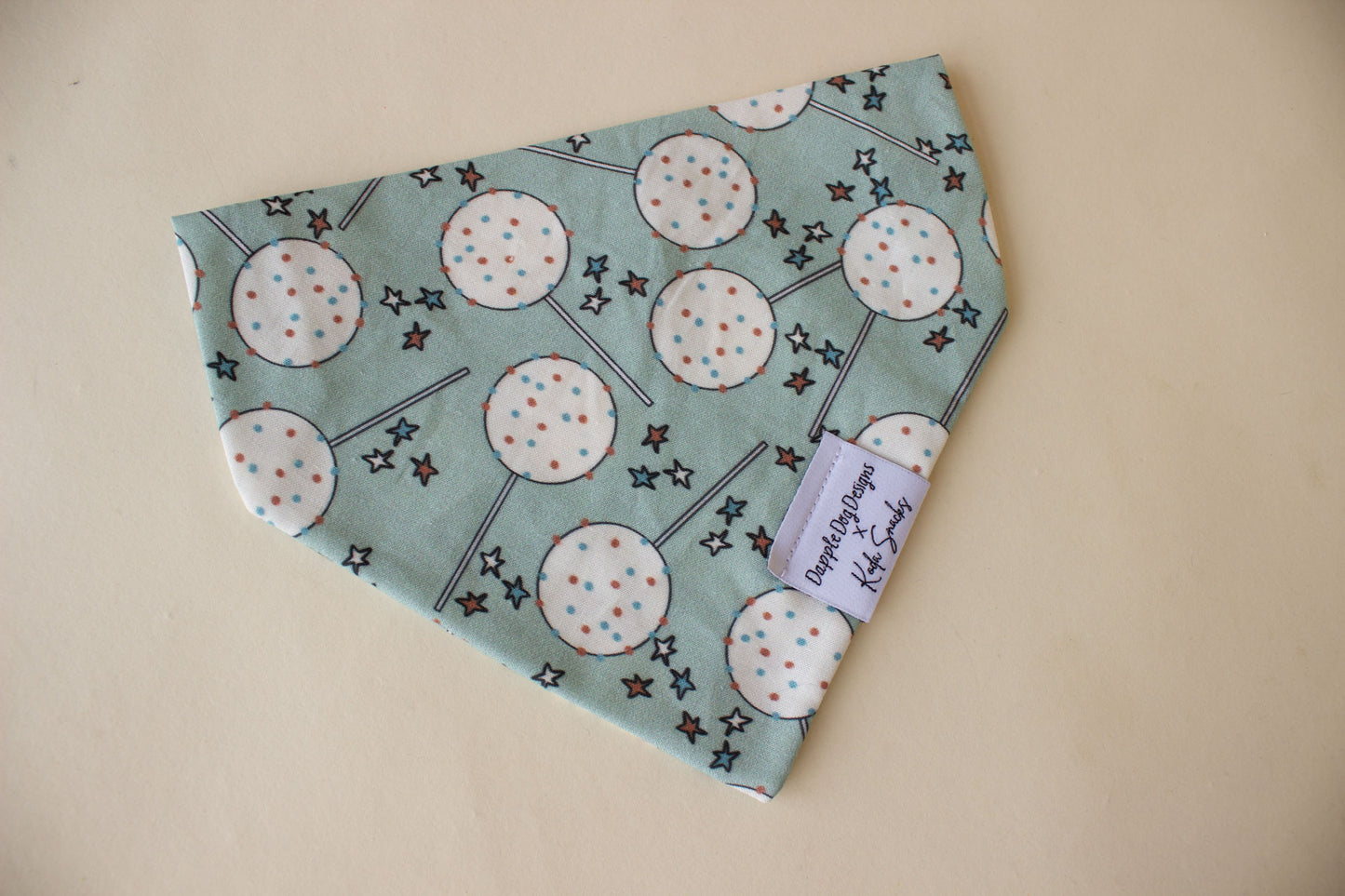 Patriotic Cake Pops Bandana