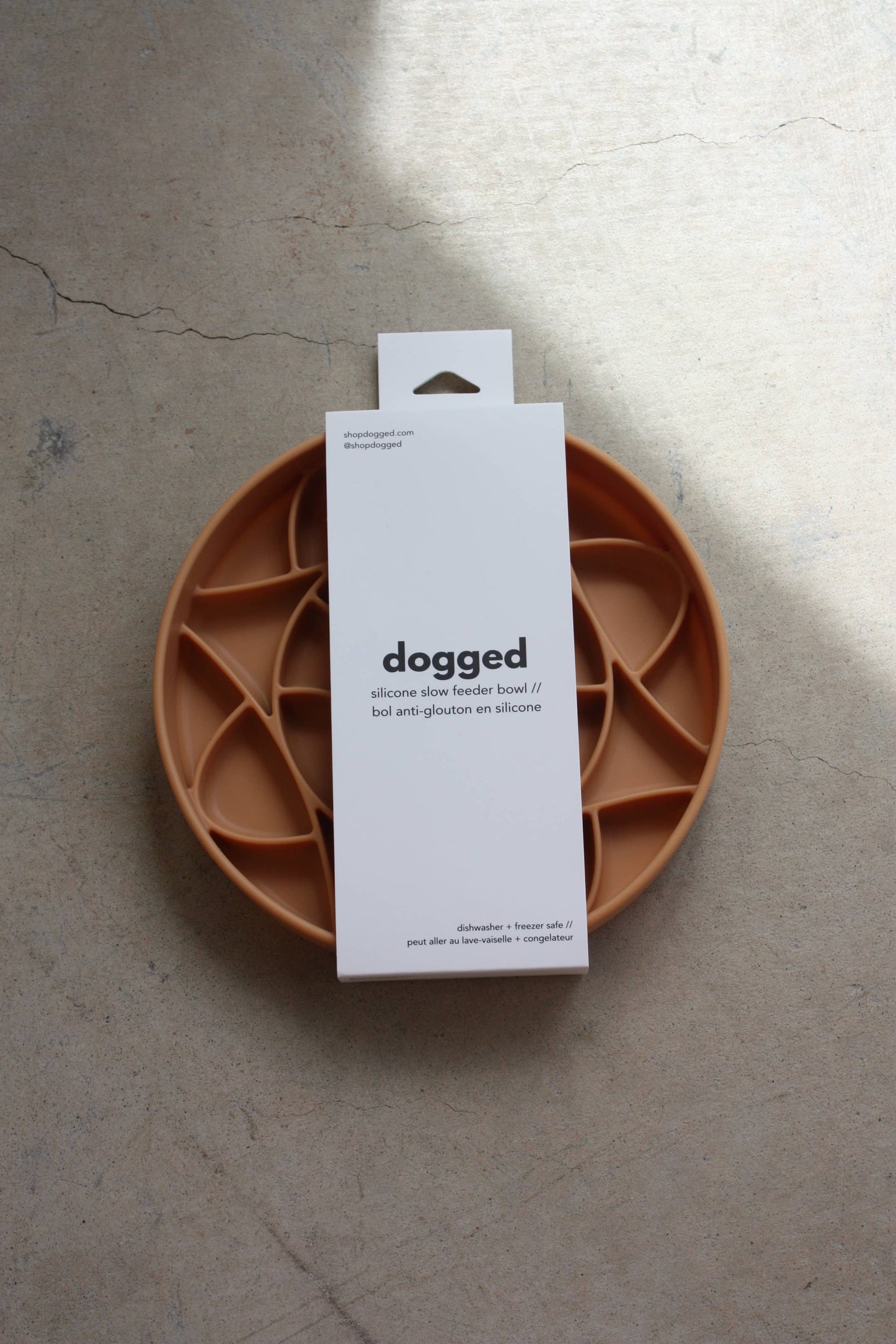 Circulo Slow Feeder Bowl : Nutmeg | Dogged
