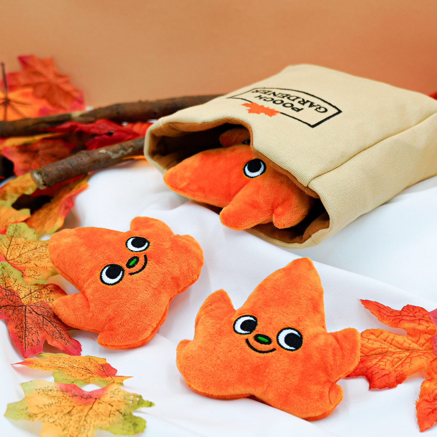 Autumn Tailz Leaf Bag - Interactive Toy | HugSmart Pet