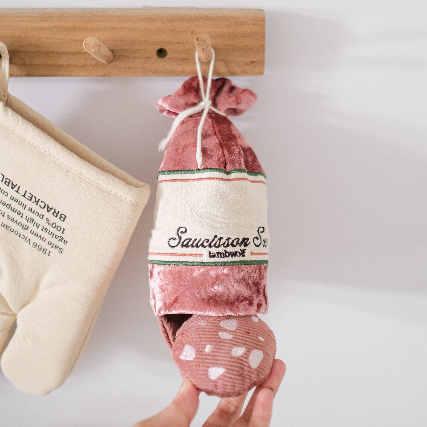 SAUCISSON | Lambwolf Collective