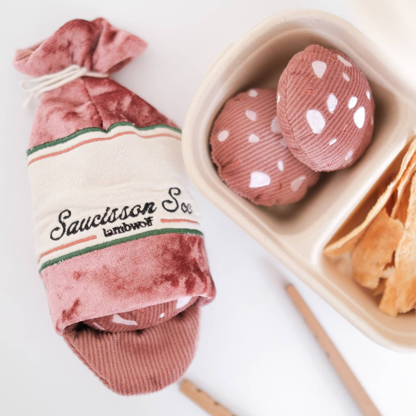 SAUCISSON | Lambwolf Collective