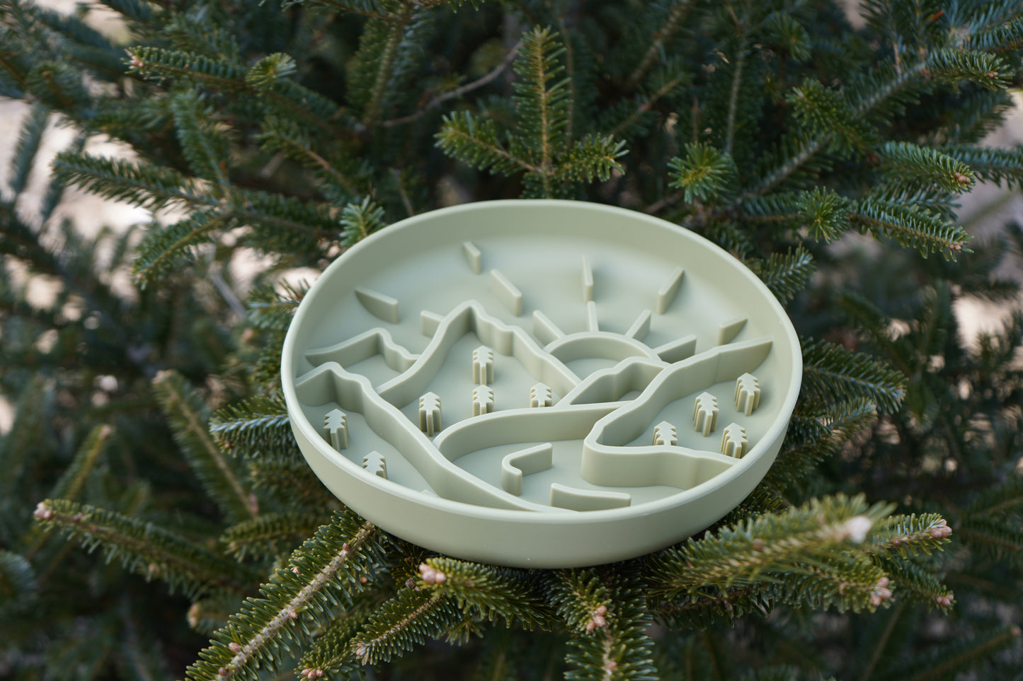 Mountainscape Slow Feeder Bowl - Fern Green