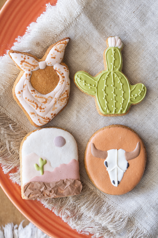 The Desert Dreamer Biscuit Set | Barkley & Blue
